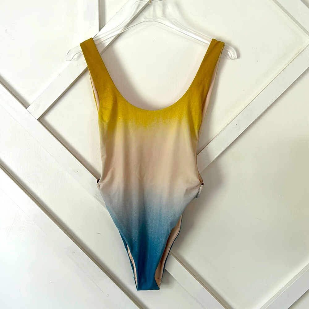 Aerie One Piece Swim Size Small High cut Low Back